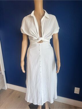 Adjustable tie dress